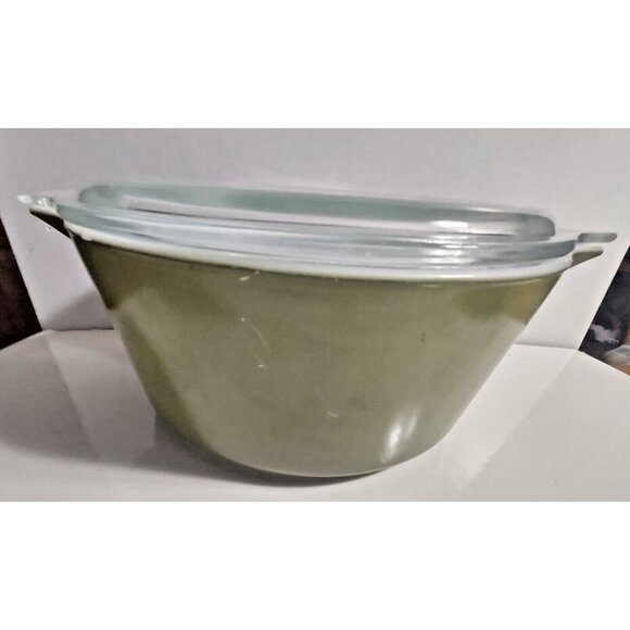 Vintage Avocado Green Milk Glass Pyrex Casserole Dish With Lid 2.5 QT - #475 - Picture 11 of 11